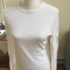 Three Dot L/S crisp white cotton knit t-shirt.